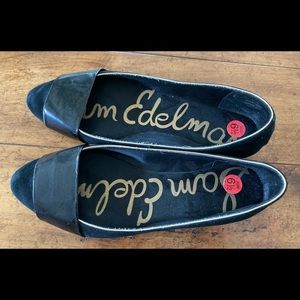 Sam Edelman black flats with gold accents sz 6.5​​​